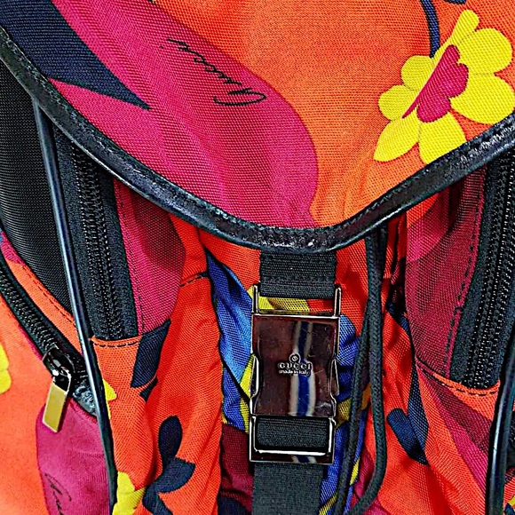 Authentic Gucci Rare Tom Ford Flora Print Backpack - Picture 2 of 9